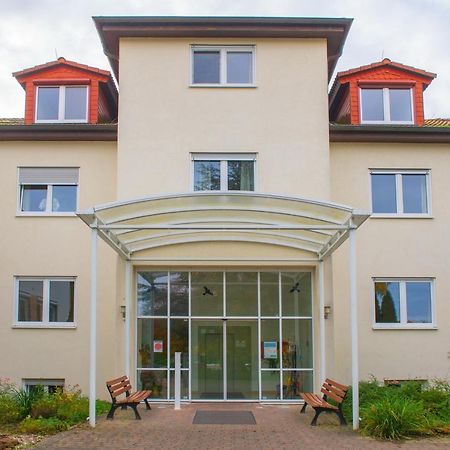 Christliche Gaestehaeuser Weinstrasse Нойштадт-ан-дер-Вайнштрасе Экстерьер фото